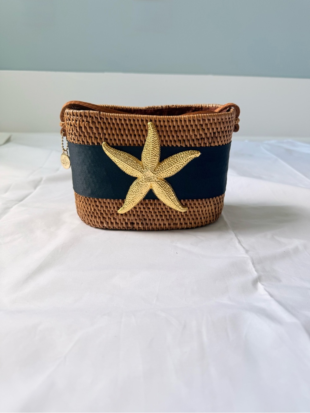 Lisi Lerch Bosom Buddy Handwoven Ata Grass Crossbody Bag - Picture 3 of 9